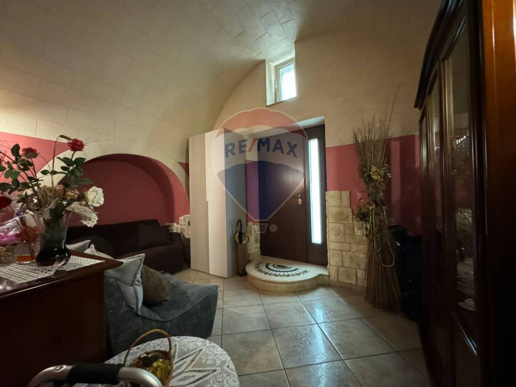Casa indipendente a Bari in Via Nazario Sauro, 19 - Foto 2