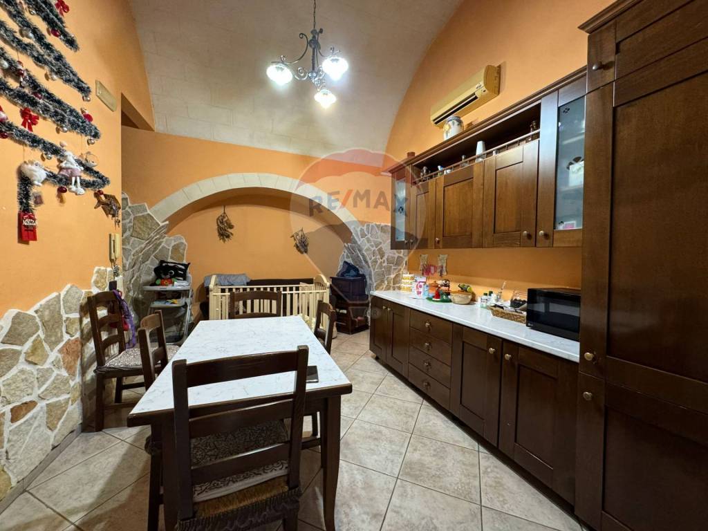Casa indipendente a Bari in Via Nazario Sauro, 19 - Foto 3
