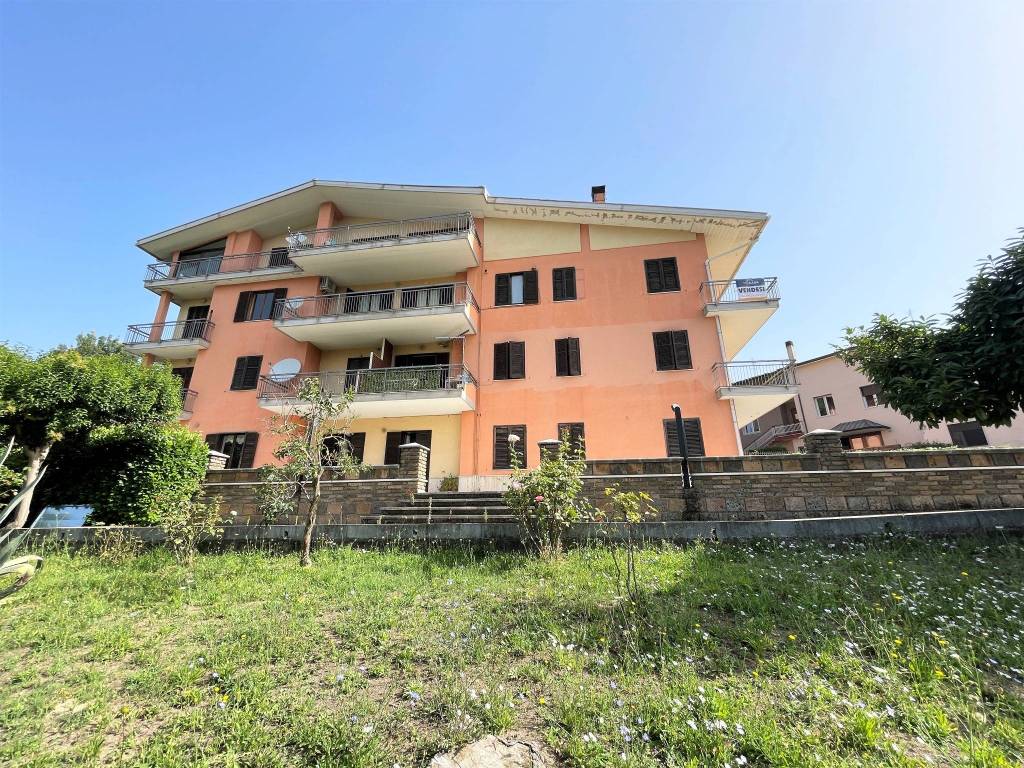 Appartamento a Atripalda in Via Circumvallazione - Foto 2