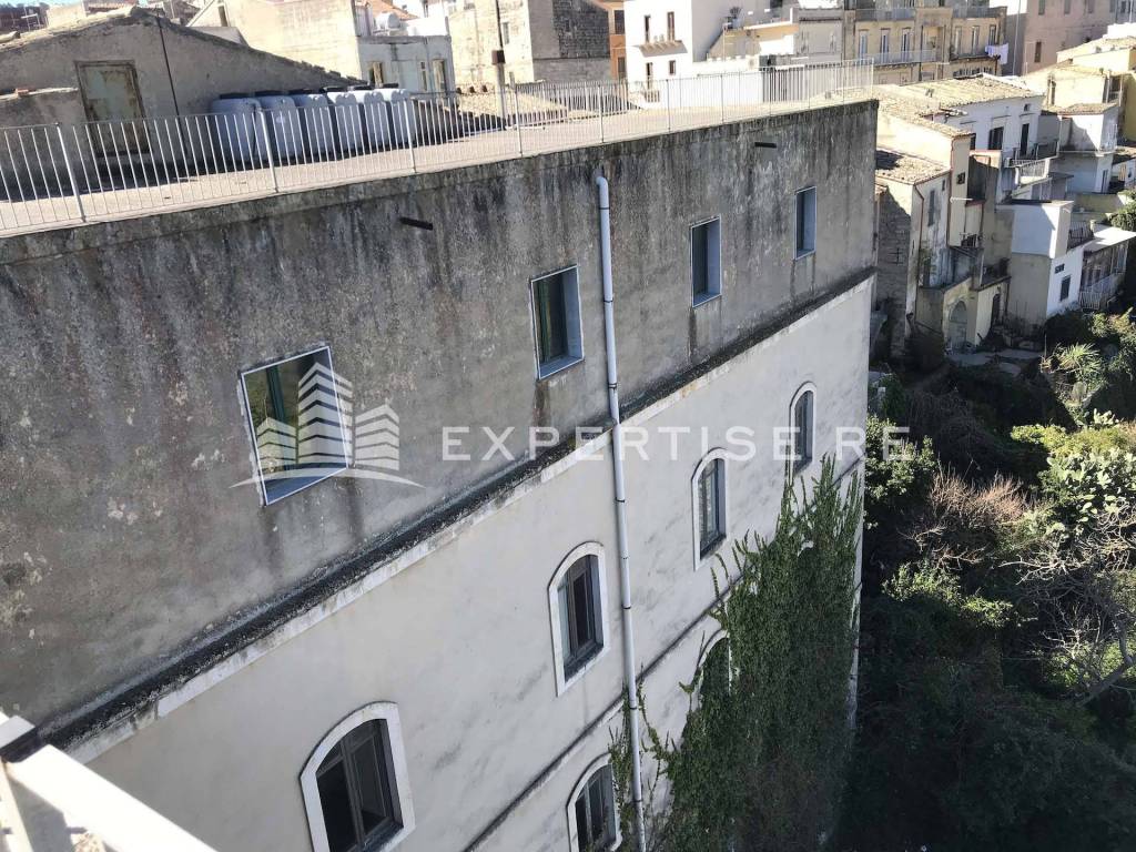 Palazzo / stabile a Ragusa in Via Traspontino, 1 - Foto 3
