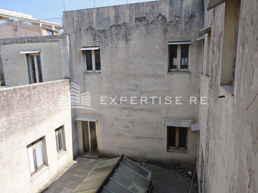 Palazzo / stabile a Ragusa in Via Traspontino, 1 - Foto 4
