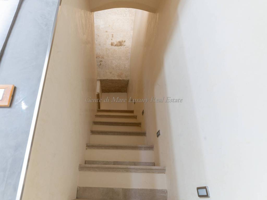 Casa indipendente a Fasano in Via Antonio Fortunato Oroboni - Foto 4