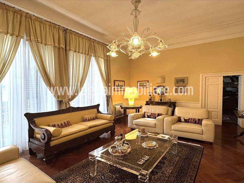 Casa indipendente a Castellana grotte in Via Plebiscito - Foto 2