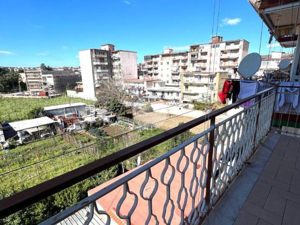 Appartamento a Napoli in Via annibale rucello, 64 - Foto 4