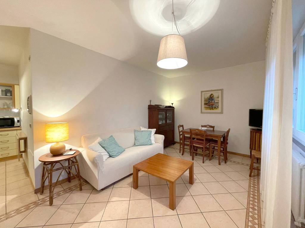 Appartamento a Riccione in Viale Riccardo Zandonai - Foto 5