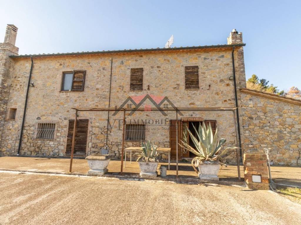 Casa indipendente a Castelnuovo di val di cecina in Via Fiorentina II, - Foto 4