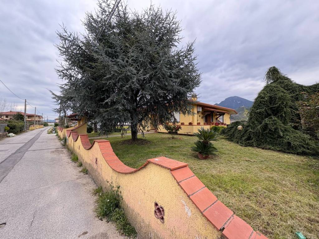 Casa indipendente a Camaiore in via della carraia, 1 - Foto 2