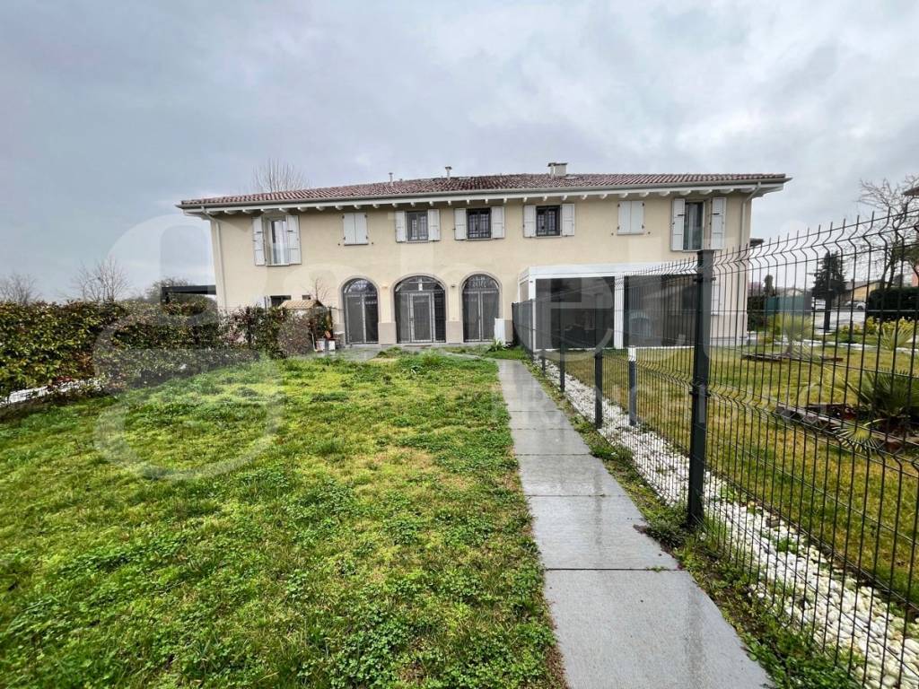 Villa a Bologna in Via Cristoforo Colombo - Foto 3