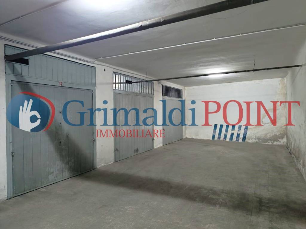 Box / garage a Lecce in Via Don Bosco, 49 - Foto 5