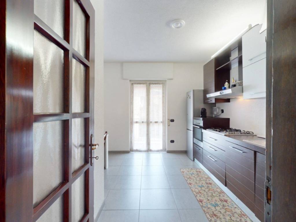 Appartamento a Luino in Via Vittorio Veneto, 30 - Foto 5