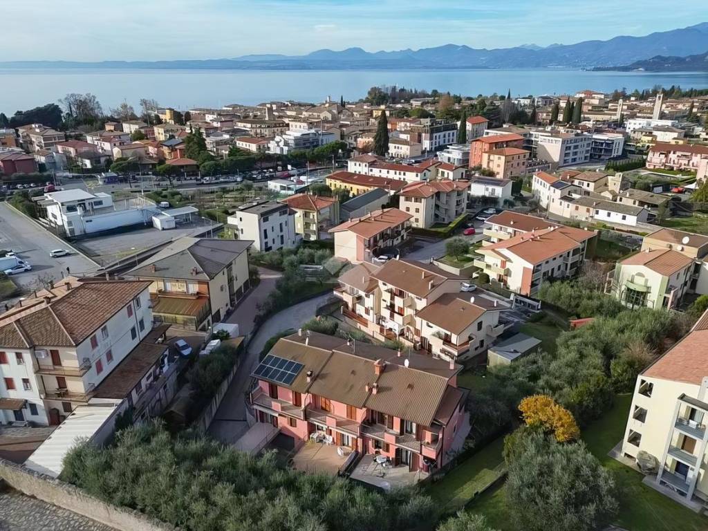 Villa a Bardolino in Via s. zeno, 12 - Foto 2