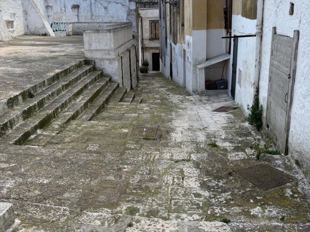 Appartamento a Ceglie messapica in Via Annunziata - Foto 2