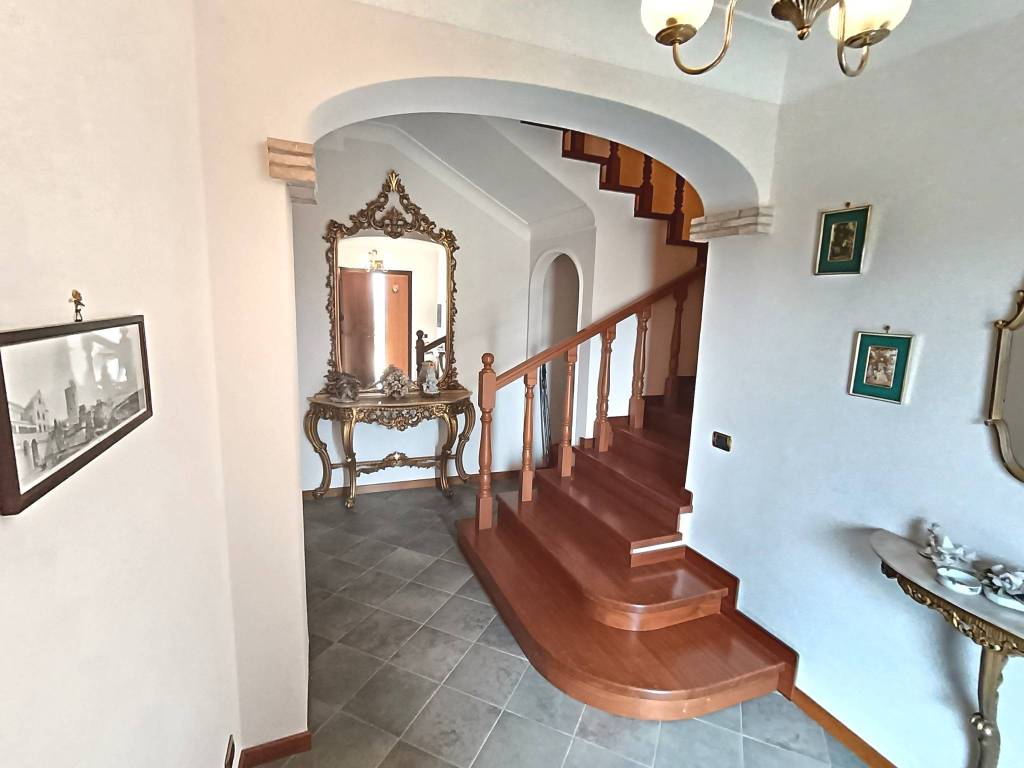 Casa indipendente a Pereto in Strada Provinciale del Cavaliere, 5 - Foto 2