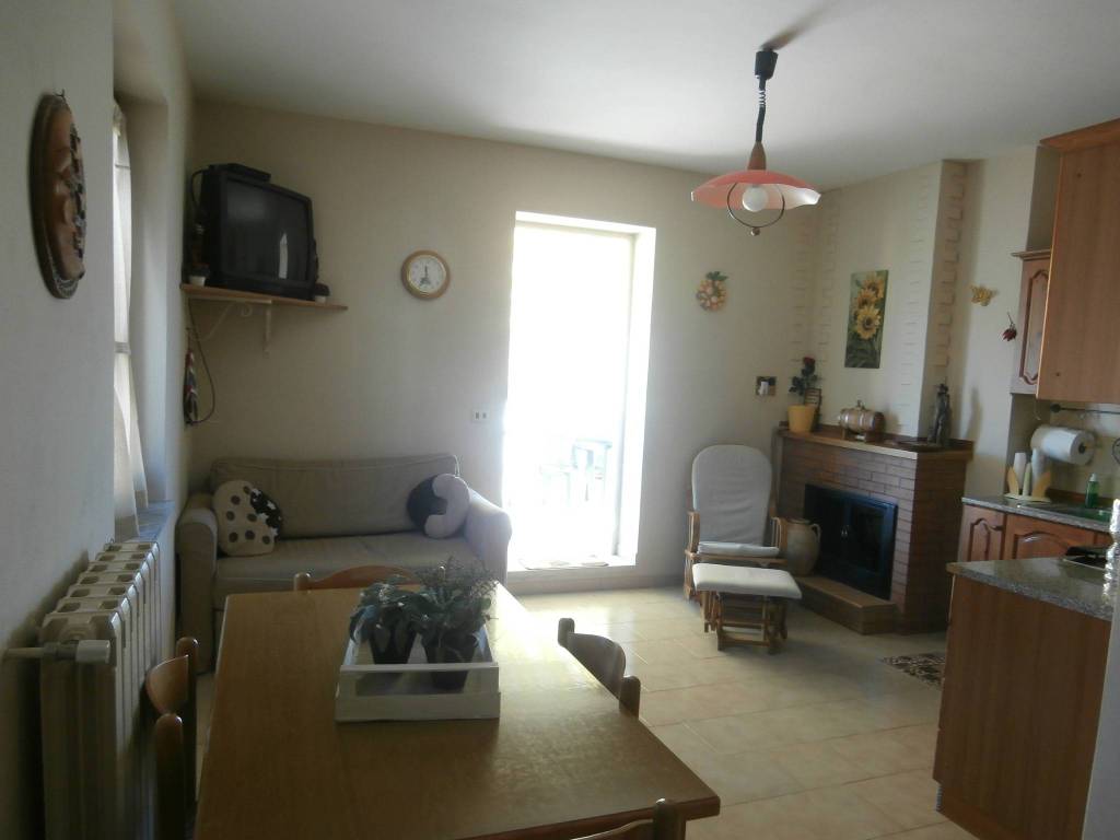 Villa a Caposele in Contrada Serra Castagna - Foto 4