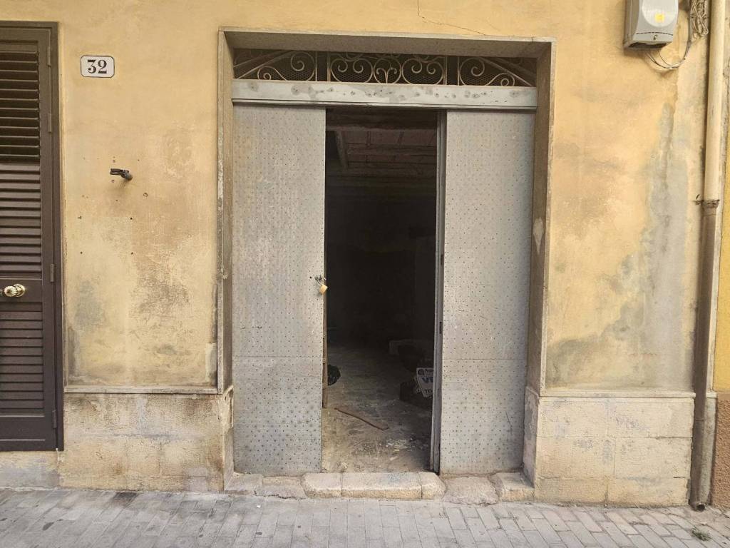 Box / garage a Ragusa in Via Enrico Elia, 32 - Foto 3