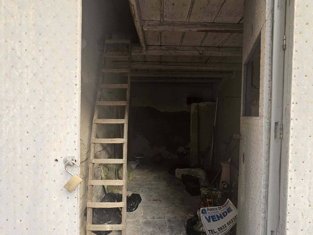 Box / garage a Ragusa in Via Enrico Elia, 32 - Foto 4