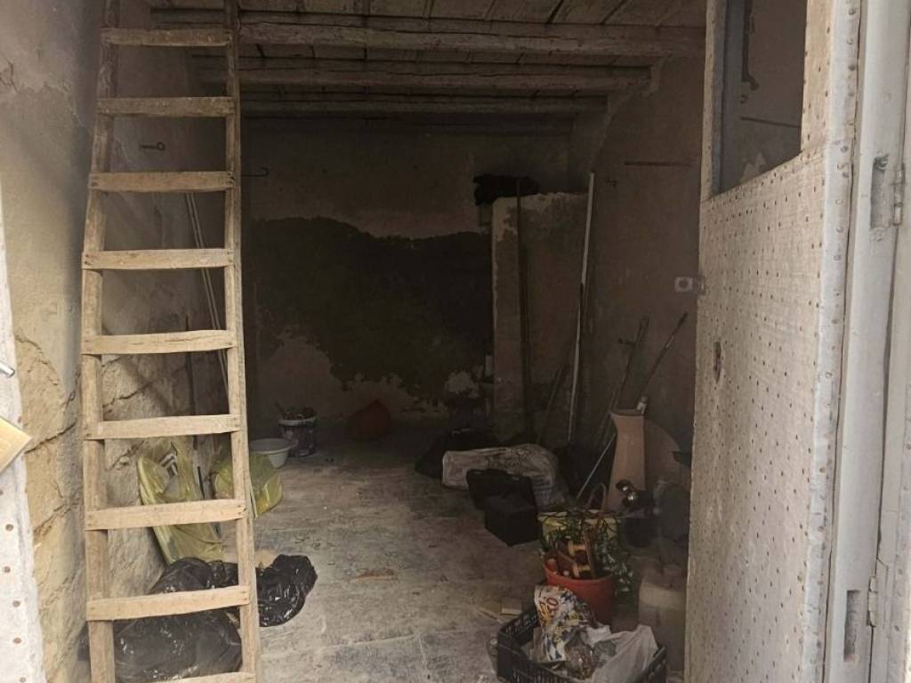 Box / garage a Ragusa in Via Enrico Elia, 32 - Foto 5