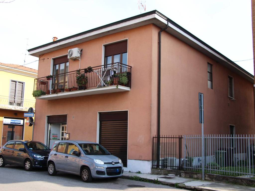 Appartamento a Tavazzano con villavesco in Via San Giovanni Bosco, 26 - Foto 2