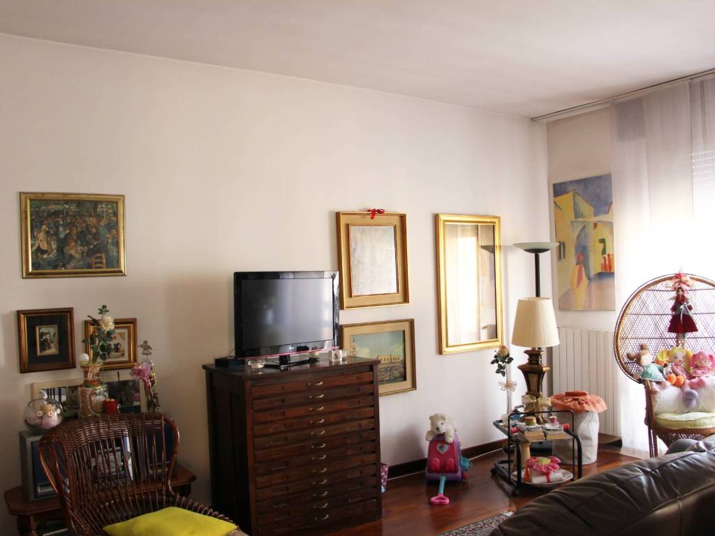 Appartamento a Tavazzano con villavesco in Via San Giovanni Bosco, 26 - Foto 3