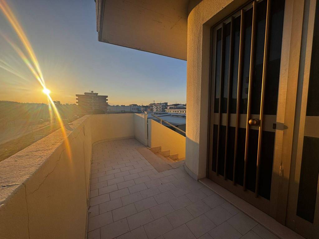 Appartamento a Alba adriatica in Via Olimpica - Foto 5