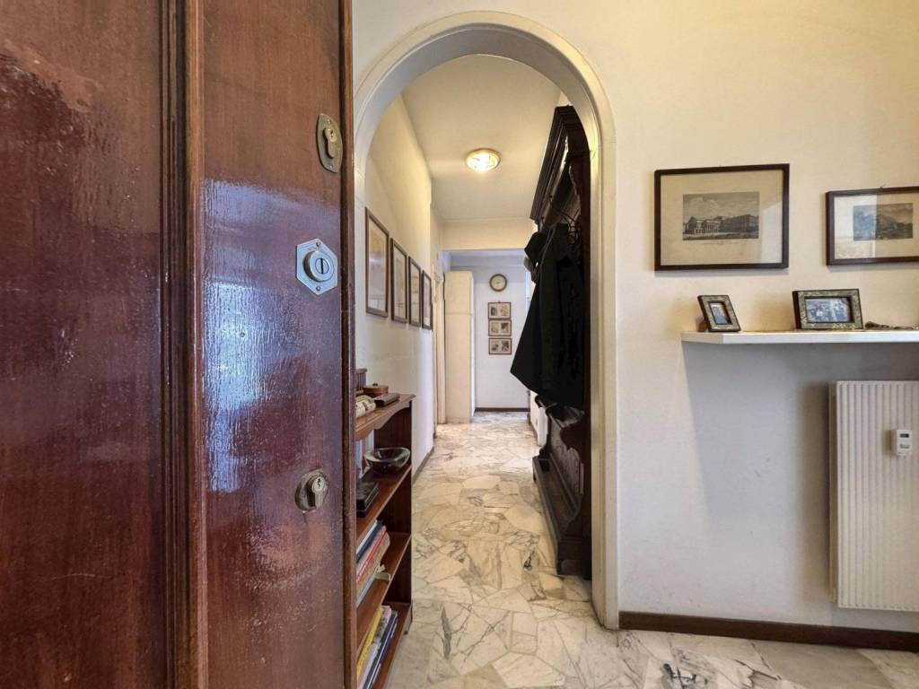 Appartamento a Genova in Via Michele Marras - Foto 5