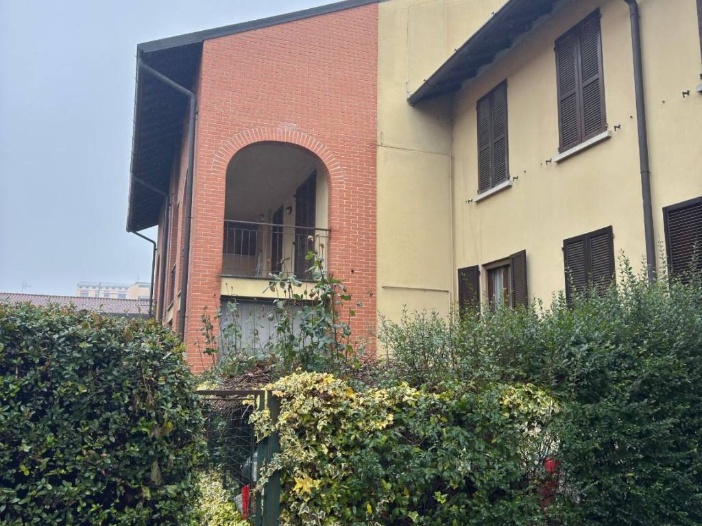 Appartamento a Casorate primo in Via Anselmo dall'Orto - Foto 2