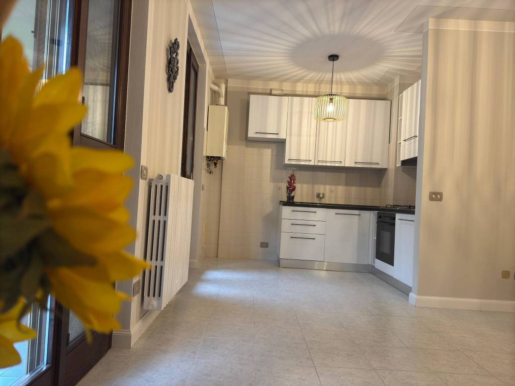 Appartamento a Casorate primo in Via Anselmo dall'Orto - Foto 5
