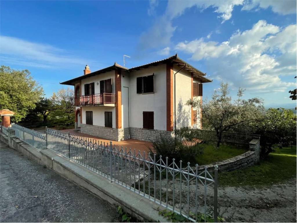 Villa a Lucignano in Via San Rocco s.n.c - Foto 2