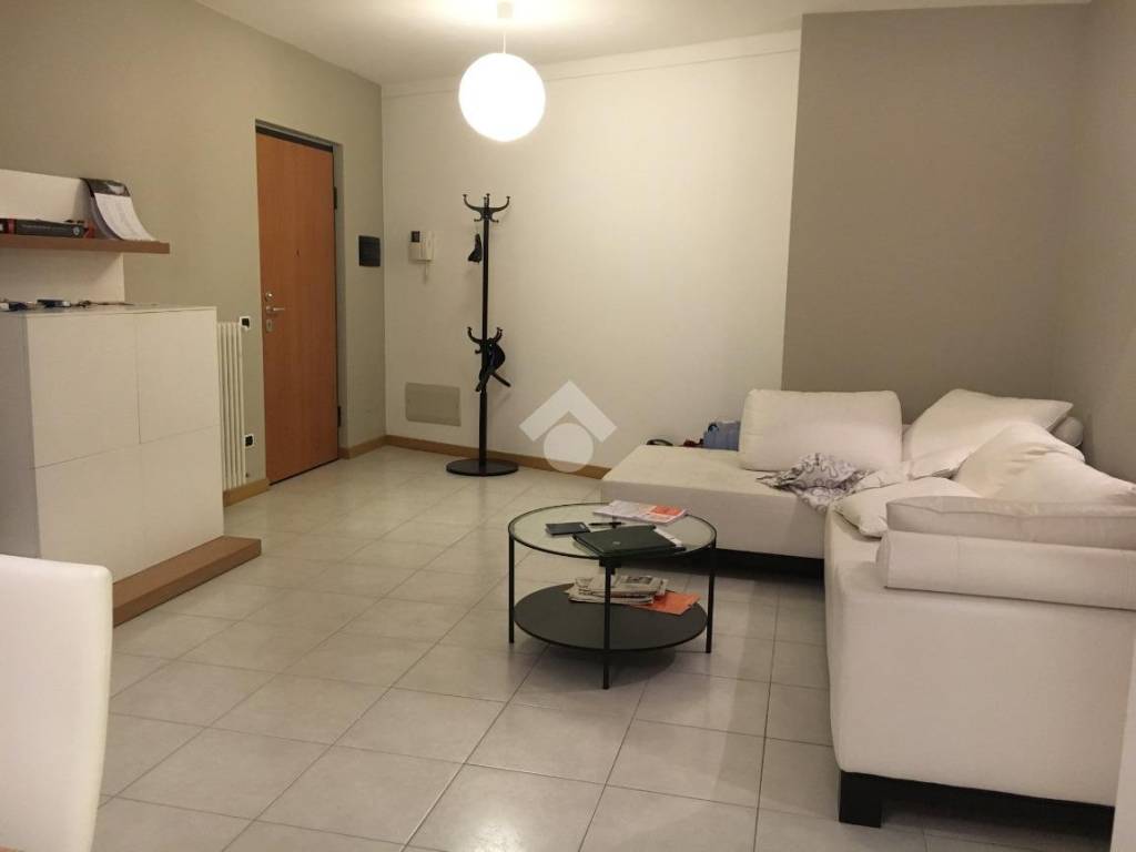 Appartamento a Novara in AFFITTASI ristrutturato via solferino, 15 - Foto 2