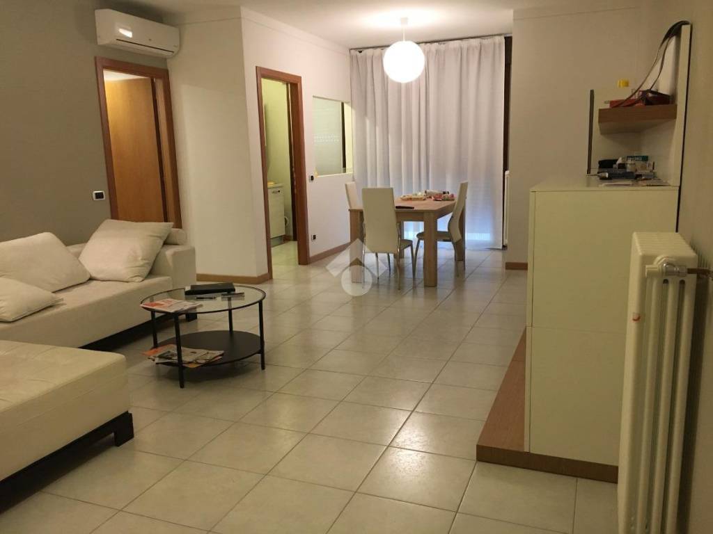 Appartamento a Novara in AFFITTASI ristrutturato via solferino, 15 - Foto 3