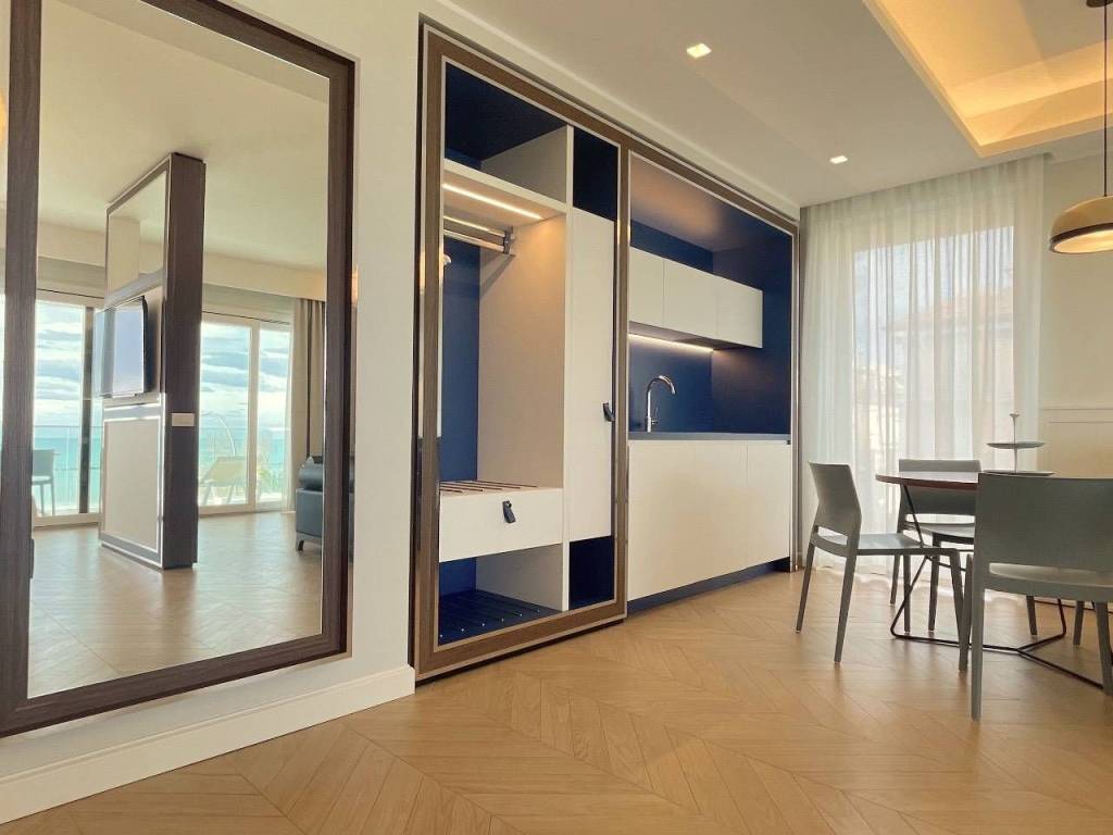 Appartamento a San benedetto del tronto in Viale Marconi, 46 - Foto 4