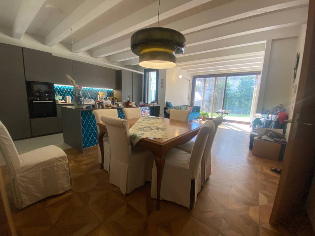 Villa a San benedetto del tronto in Zona Centrale - Foto 2