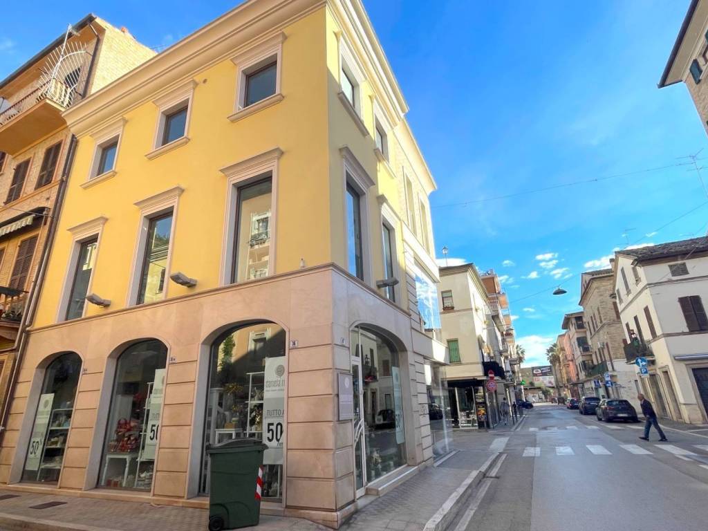 Immobile a San benedetto del tronto in Via Pizzi, 97 - Foto 5