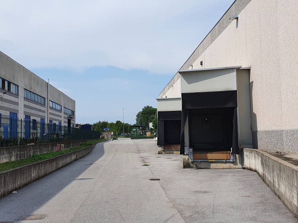 Immobile a Rovellasca in Viale dell'Artigianato - Foto 4