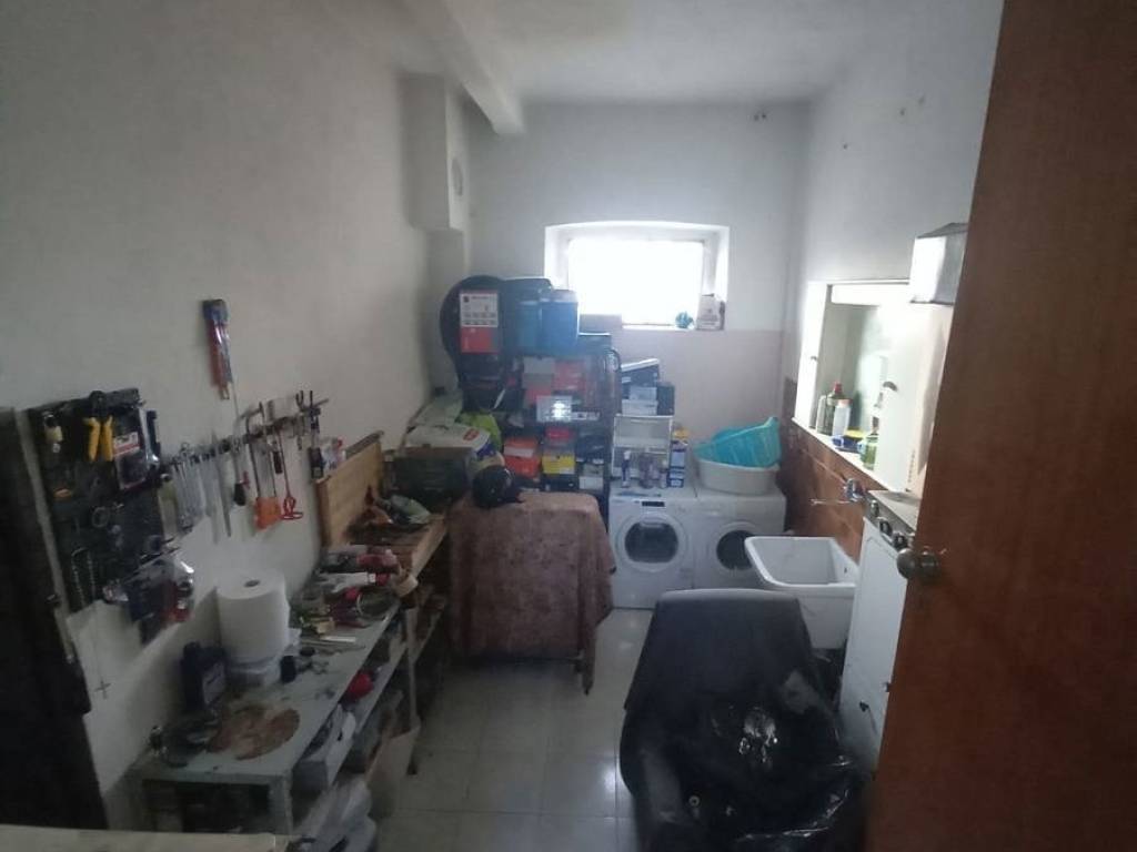 Casa indipendente a Grinzane cavour in Piazza della Chiesa, 14 - Foto 3