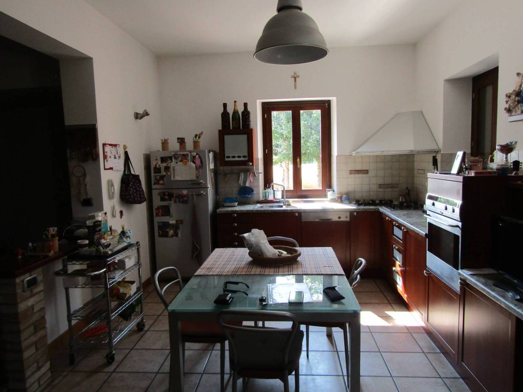 Villa a Jesi in Via Giulio Latini, 7 - Foto 4