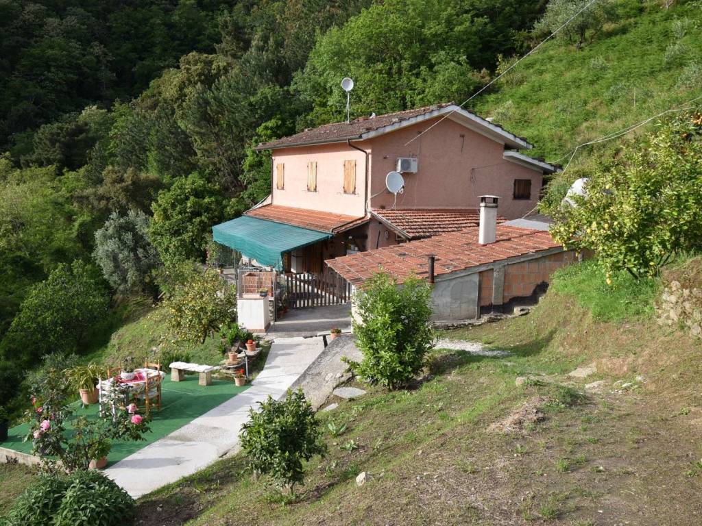 Villa a Pietrasanta in Via Strinato, 6 - Foto 2
