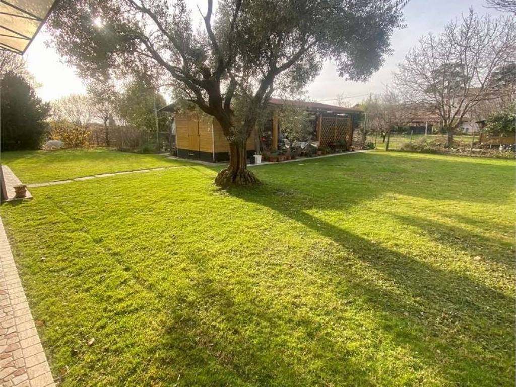 Villa a Vazzola - Foto 3