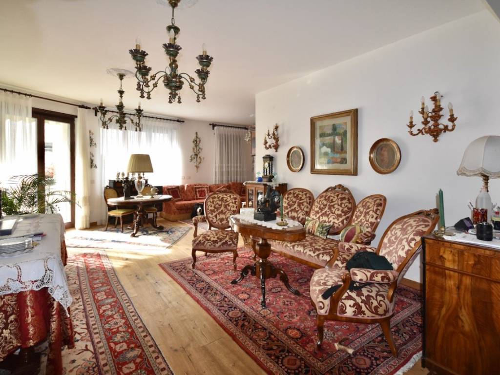 Appartamento a Trento in Via Giuseppe Grazioli, 116 - Foto 2