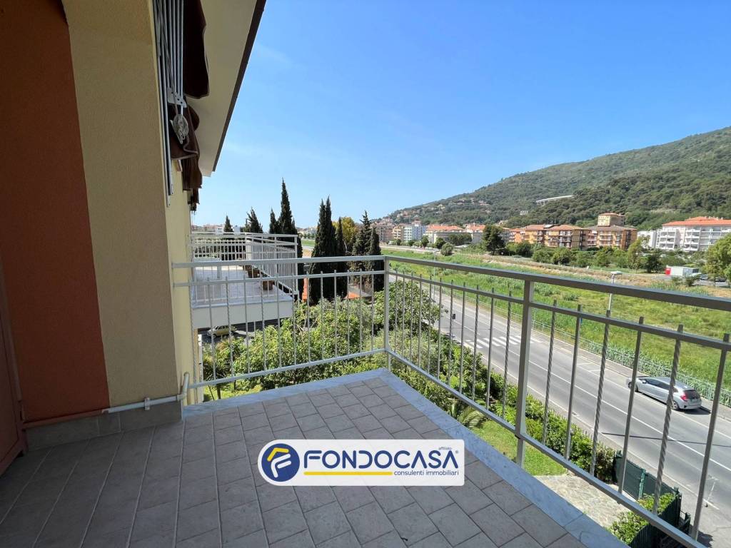 Appartamento a Andora in Via Vespucci - Foto 2