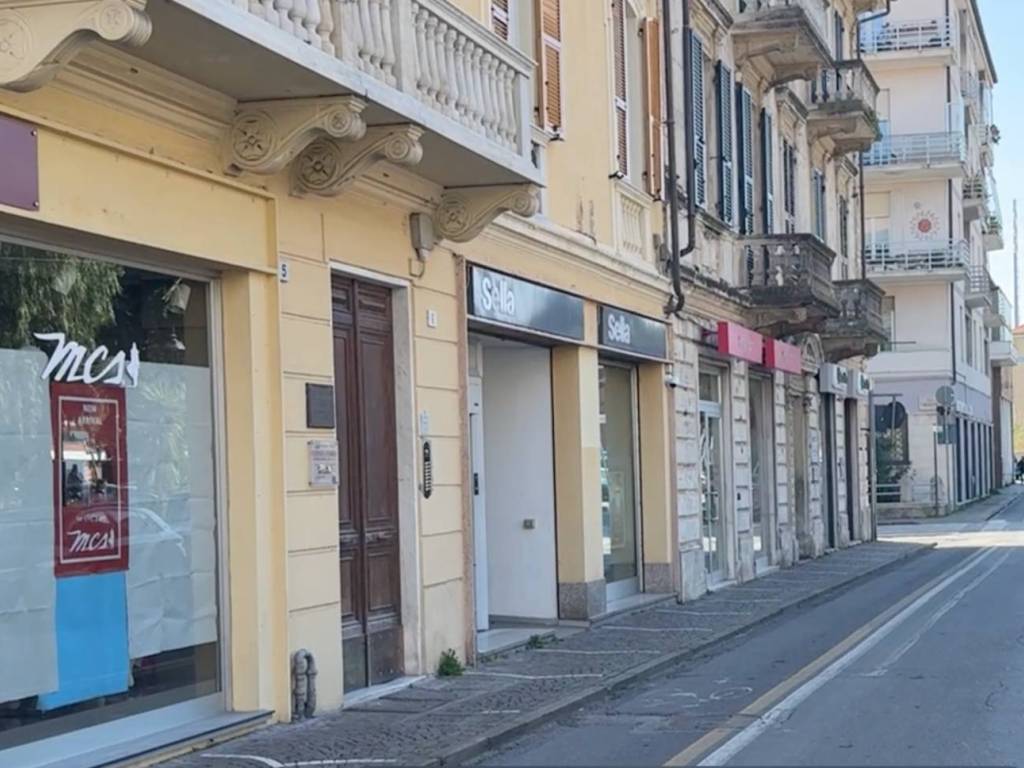 Immobile a Albenga in Piazza del Popolo - Foto 4