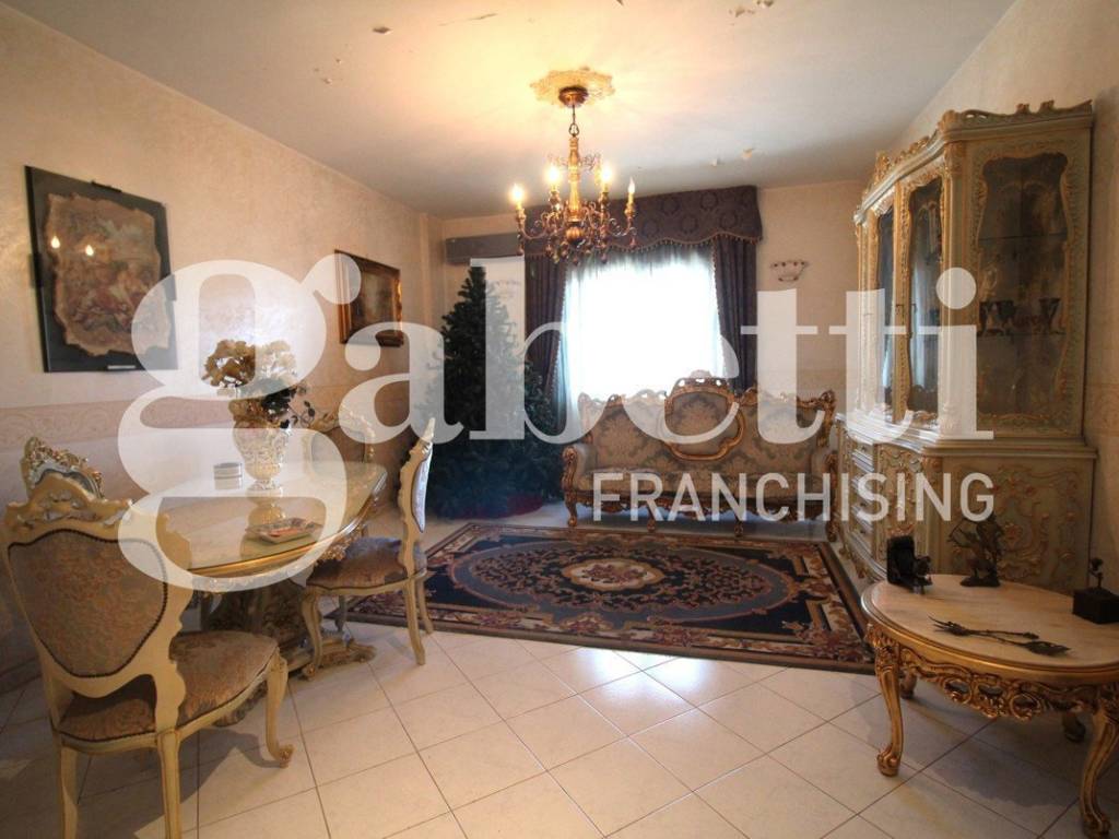 Appartamento a Arzano in Via Atellana , 94/b - Foto 2