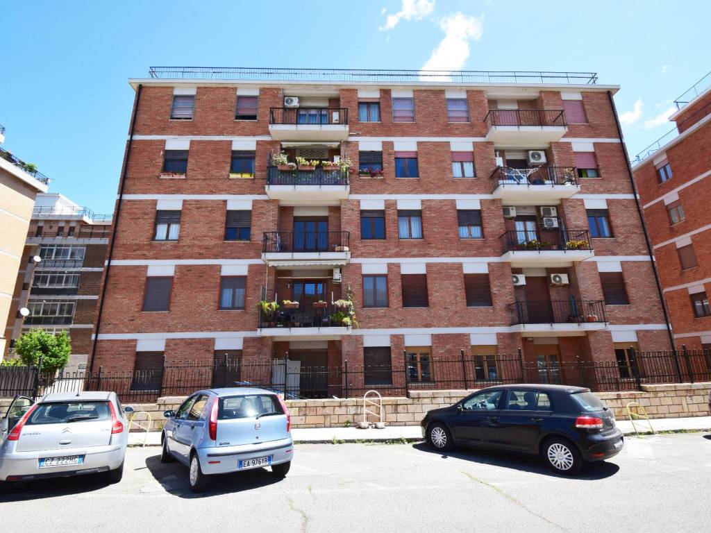 Appartamento a Cagliari in Piazza d'Armi - Foto 2
