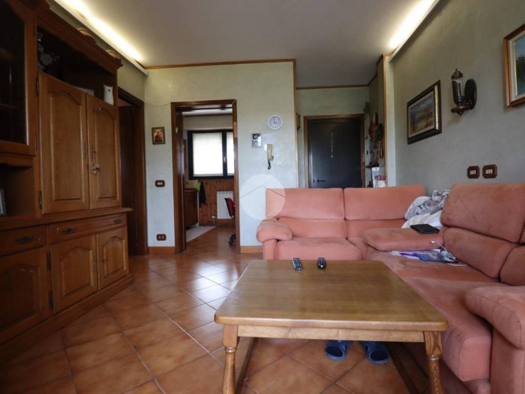 Appartamento a Mantova in VIA JUVARA - Foto 3