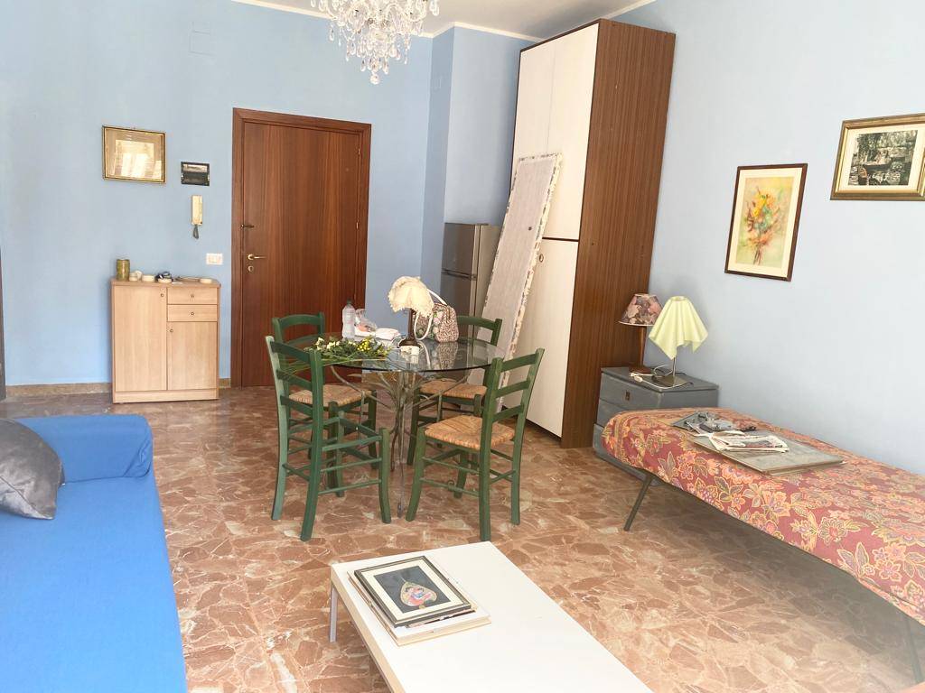 Appartamento a Pescara in Viale Giovanni Bovio - Foto 2