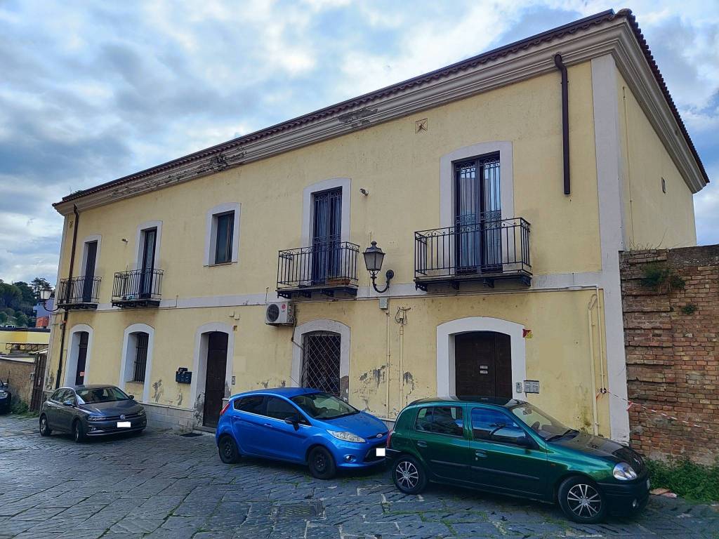 Appartamento a Benevento in Rampa Annunziata - Foto 2