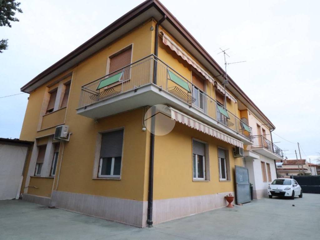 Appartamento a Pescara in Via Tona, 18 - Foto 2