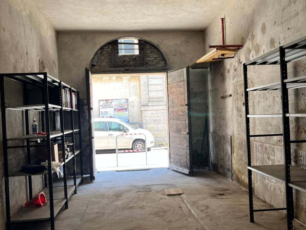Box / garage a Pontedera in Via Magenta - Foto 2
