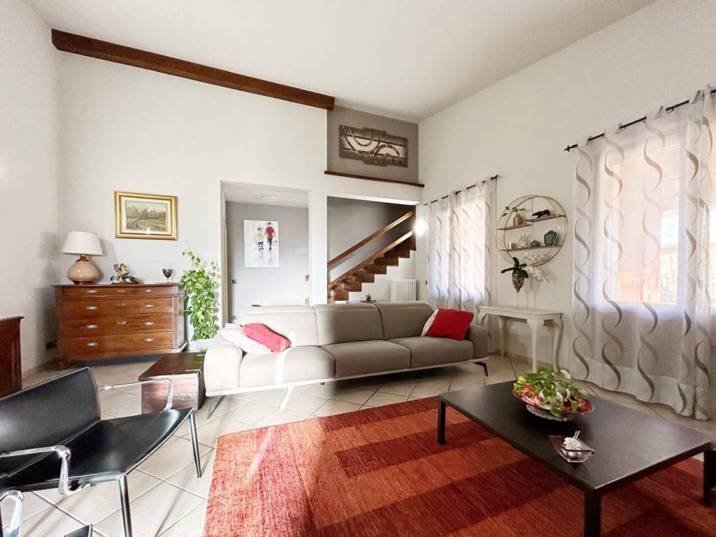 Villa a Castel goffredo in Via Giacomo Leopardi - Foto 4