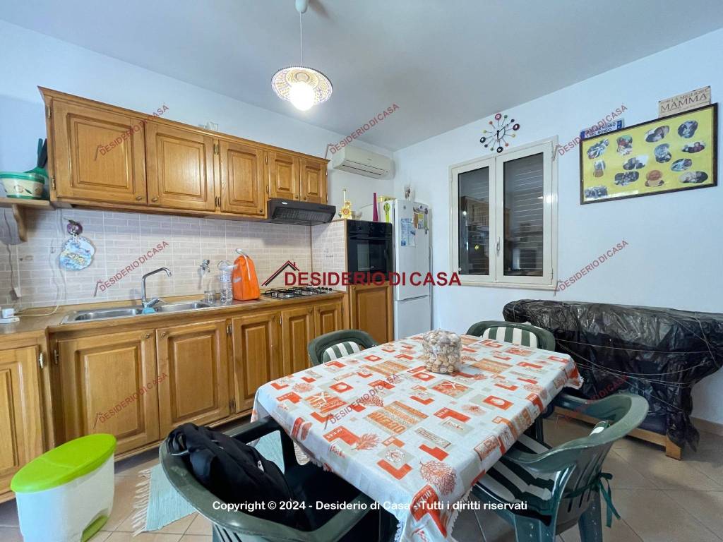 Villa a Campofelice di roccella in Viale San Francesco, 6 - Foto 2